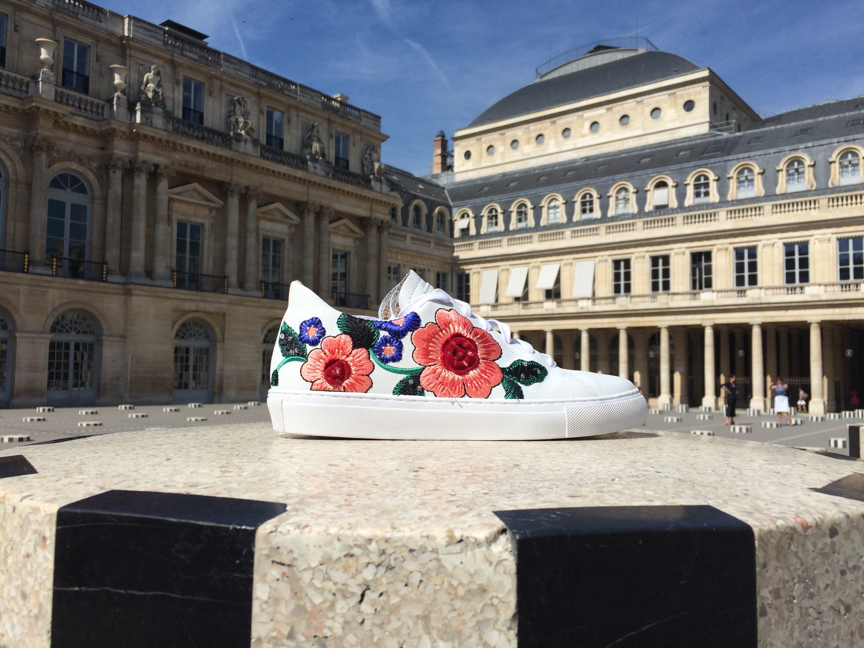 Skecher Street - Vaso Flor - 79,95€ - 1