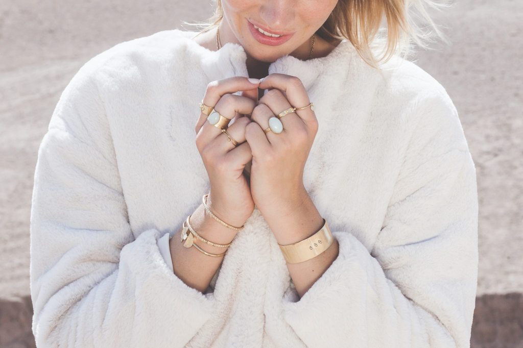 Bijoux : trois créatrices françaises à découvrir sans plus&nbsp;attendre