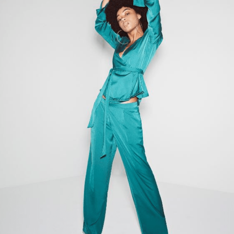 vila-kimono-tailleur-fêtes