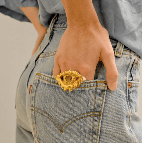 La beauté des bijoux en céramique de Jordane&nbsp;Somville