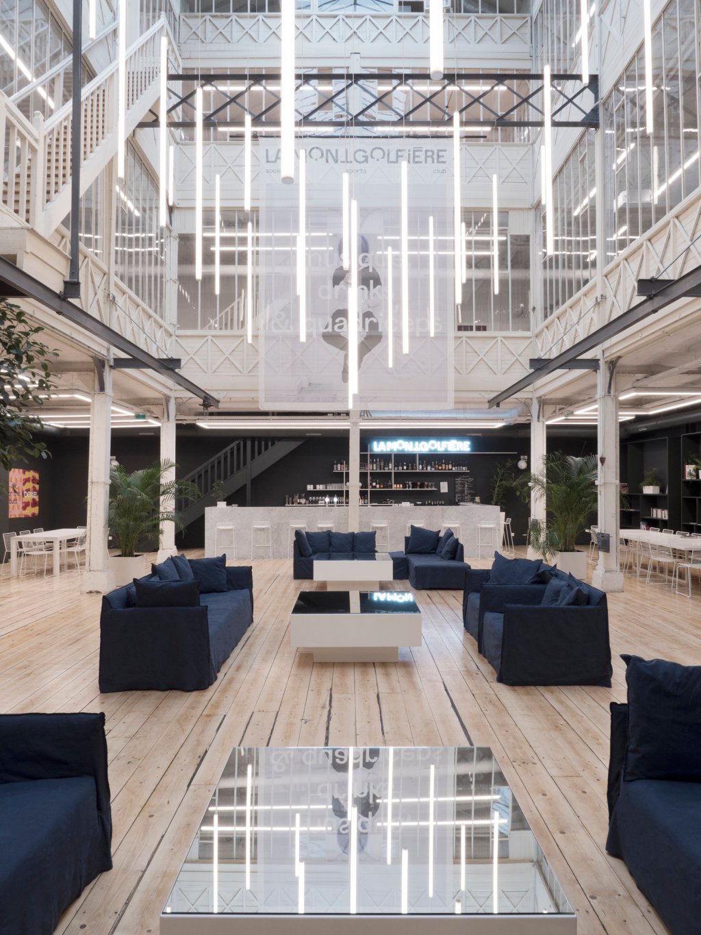 La Montgolfière, le premier social sport club à Paris