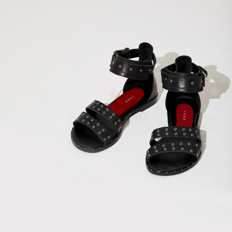 sandales-ete-chaussures-plates-ikks-rock-clous