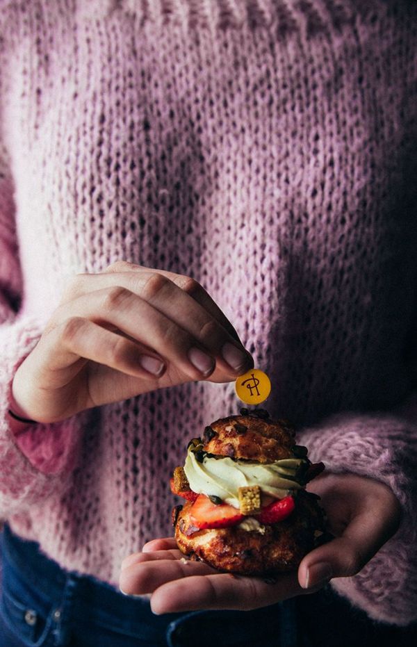 THE PINEAPPLE CHEF - Pierre Hermé, Food recipes, food photography, food styling, food ideas, food photo, recipes ideas, food photography workshop, food styling workshop, chocolate